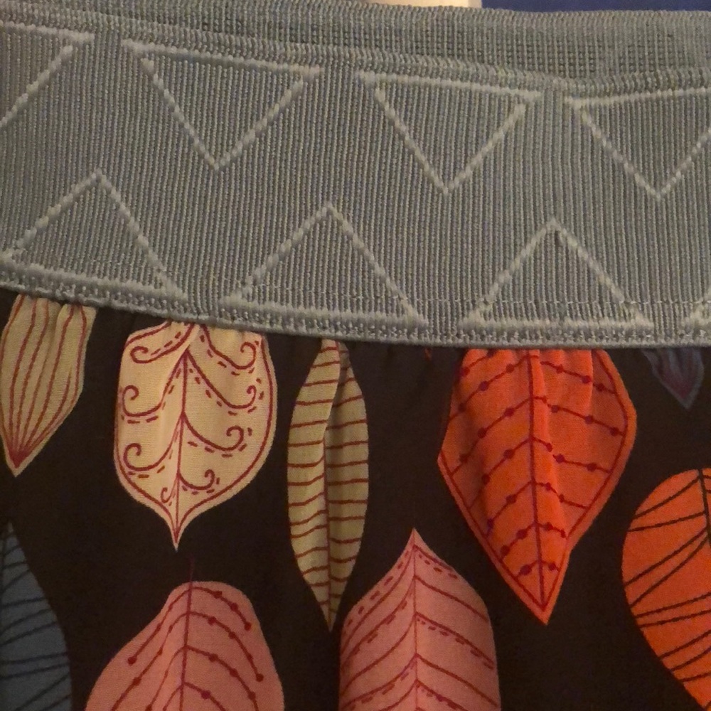LuLaRoe XS Lola skirt! - Picture 3 of 7